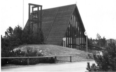 Fra Emmersbæk Kirkes historie
